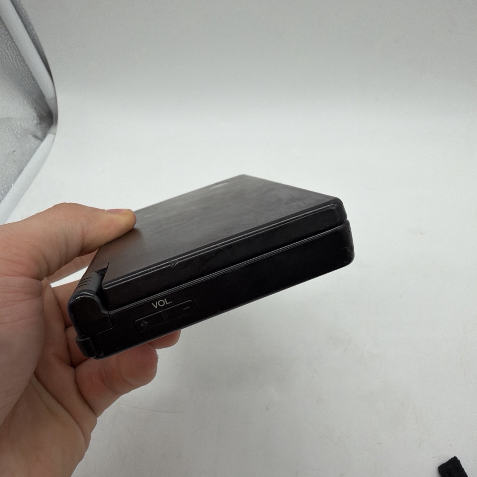 Matte Black Nintendo DSi Handheld Console charger