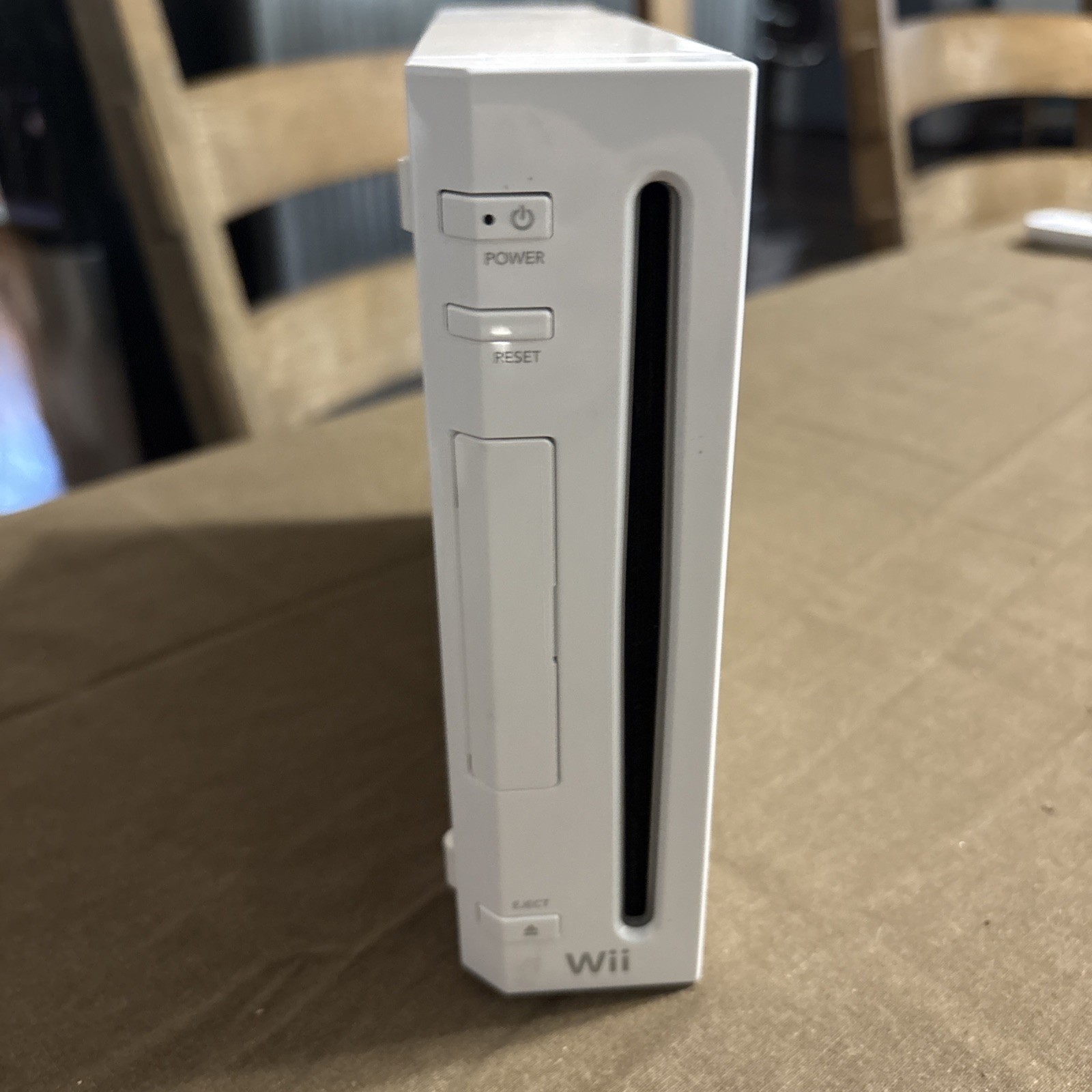 Nintendo Wii (Console, Power And AV Cable) RVL-001 White Tested & Working