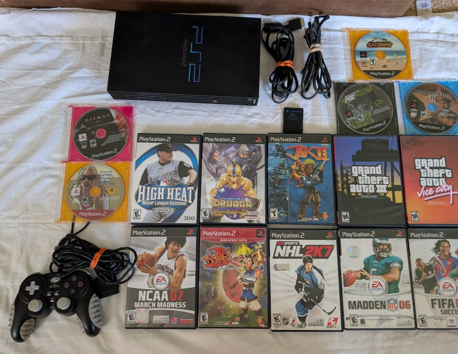 PS2 SCPH-30001 Console Controller Memory Card 15 Games TESTED
