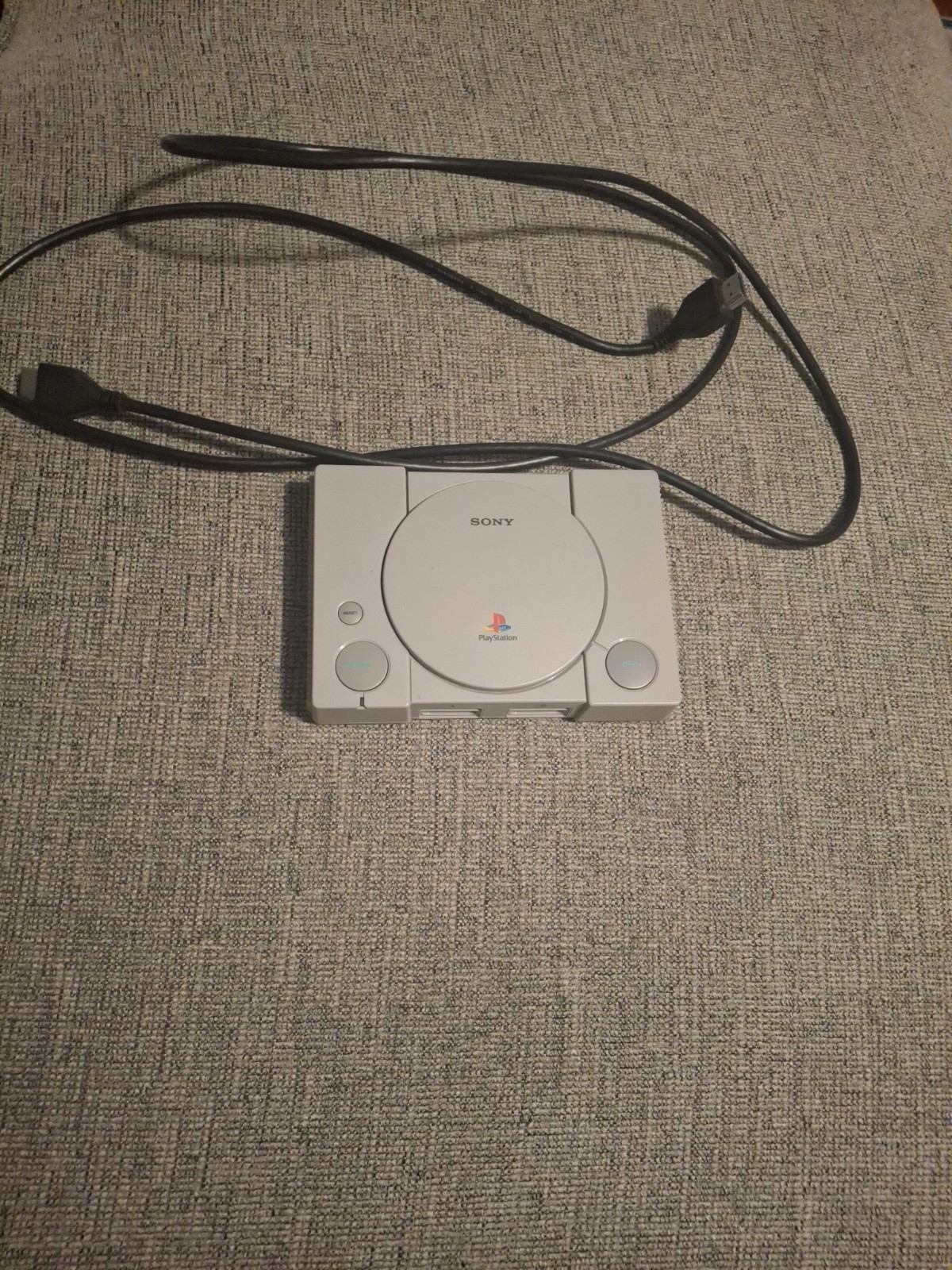Sony PlayStation Classic Mini Gray Console Used w/USB cable