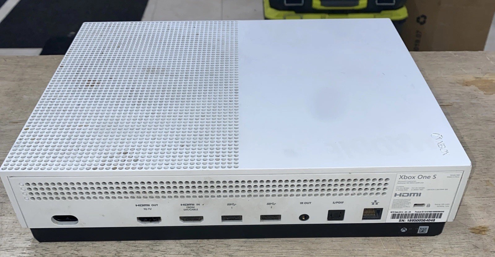 Microsoft Xbox One S White Console with Controller