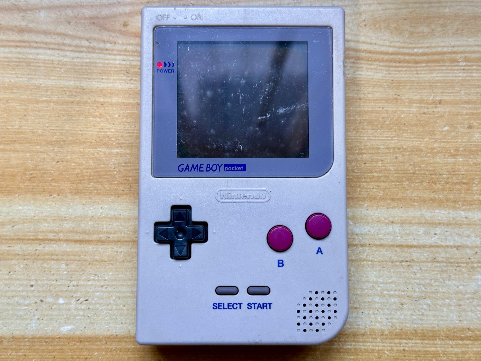 Nintendo Gameboy Pocket MGB-001 Ice Metallic Silver Handheld System Console