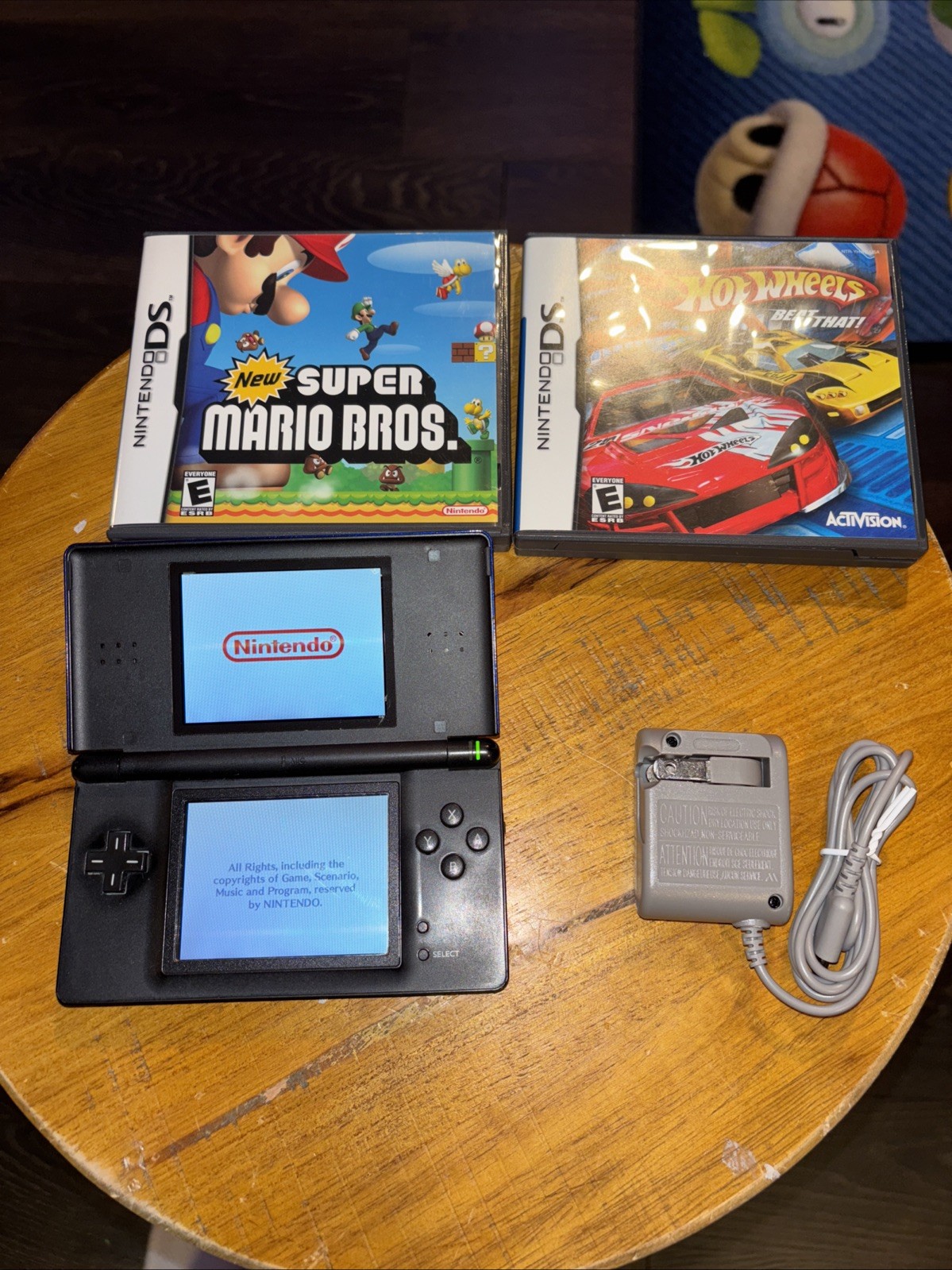 Nintendo DS Lite USG-001 Cobalt Blue Black w/ Charger + Mario