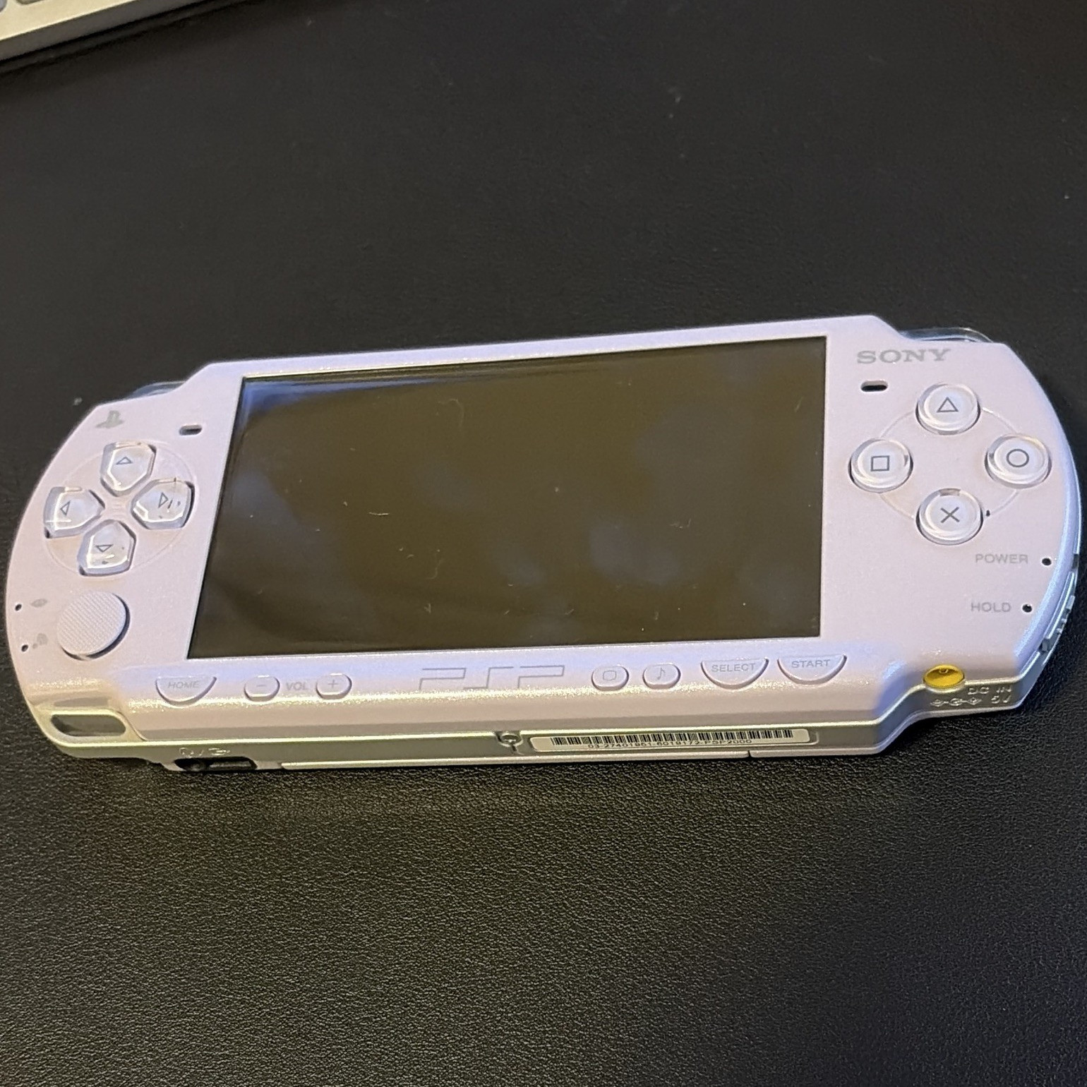 Sony PSP-2000 Lavender Handheld System Wi-Fi UMD Compatible Region Free 64MB