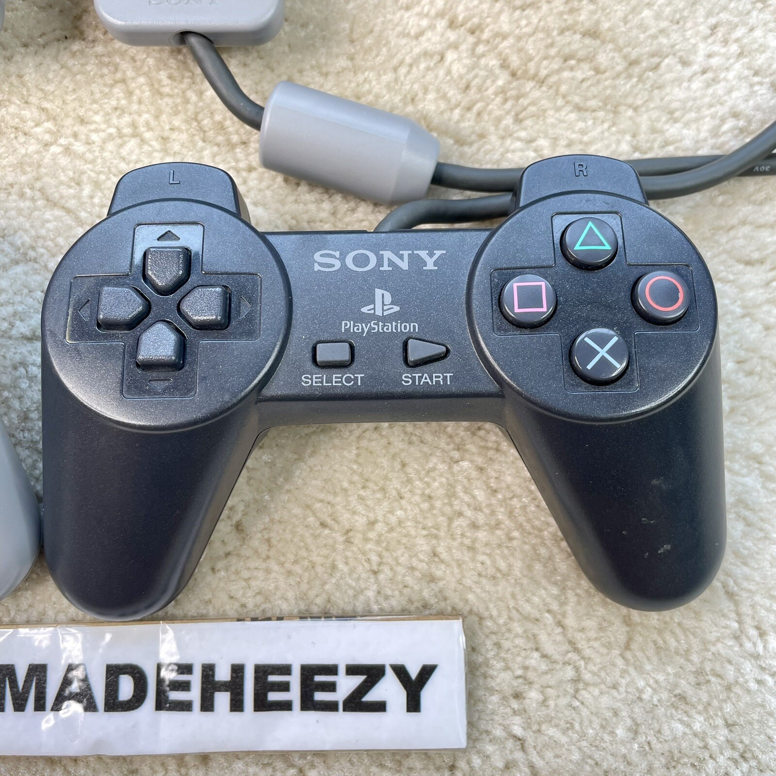 SONY PS1 PLAYSTATION CONSOLE SYSTEM SCPH-5501 w/ 2 CONTROLLERS, MEMORY CARD