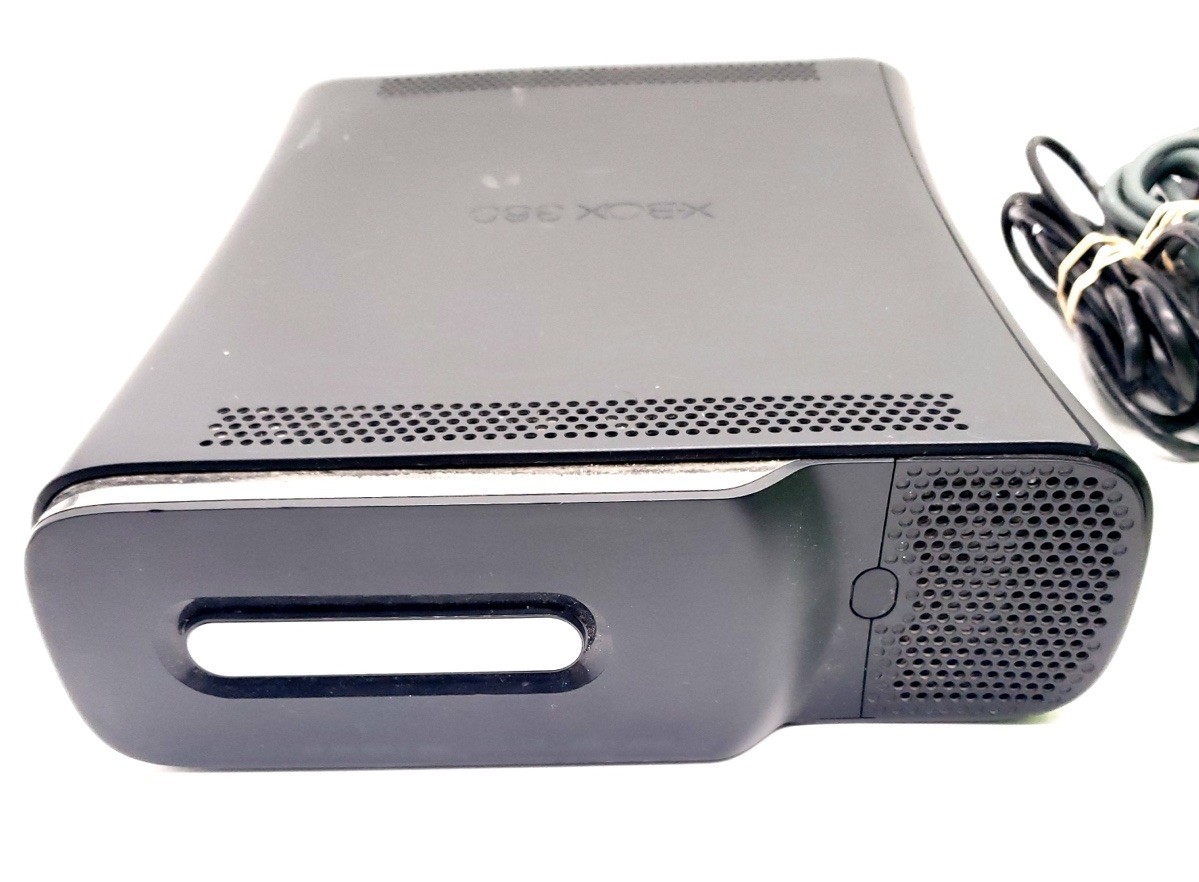 Microsoft Xbox 360 Elite 120GB Console – Black W/ 13 Games – TESTED & WORKING