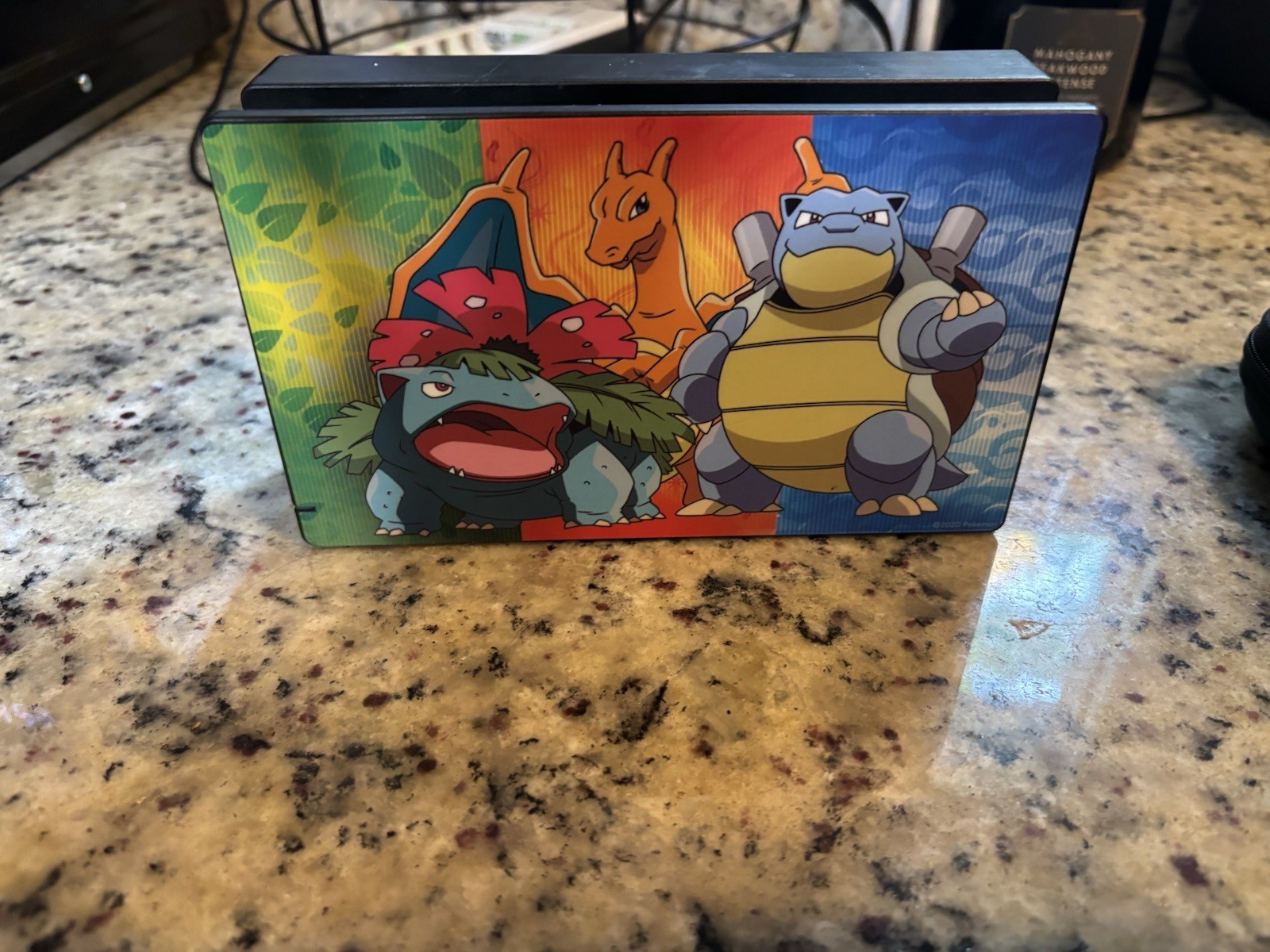 Nintendo Switch original console, includes Deluxe case and all acc, tested