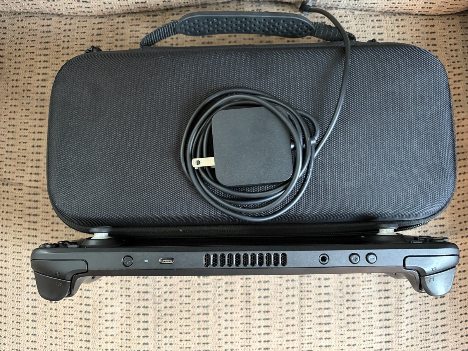 Steam Deck 64GB LCD with 512GB SD Card – Charger, Case, and Screen Protector