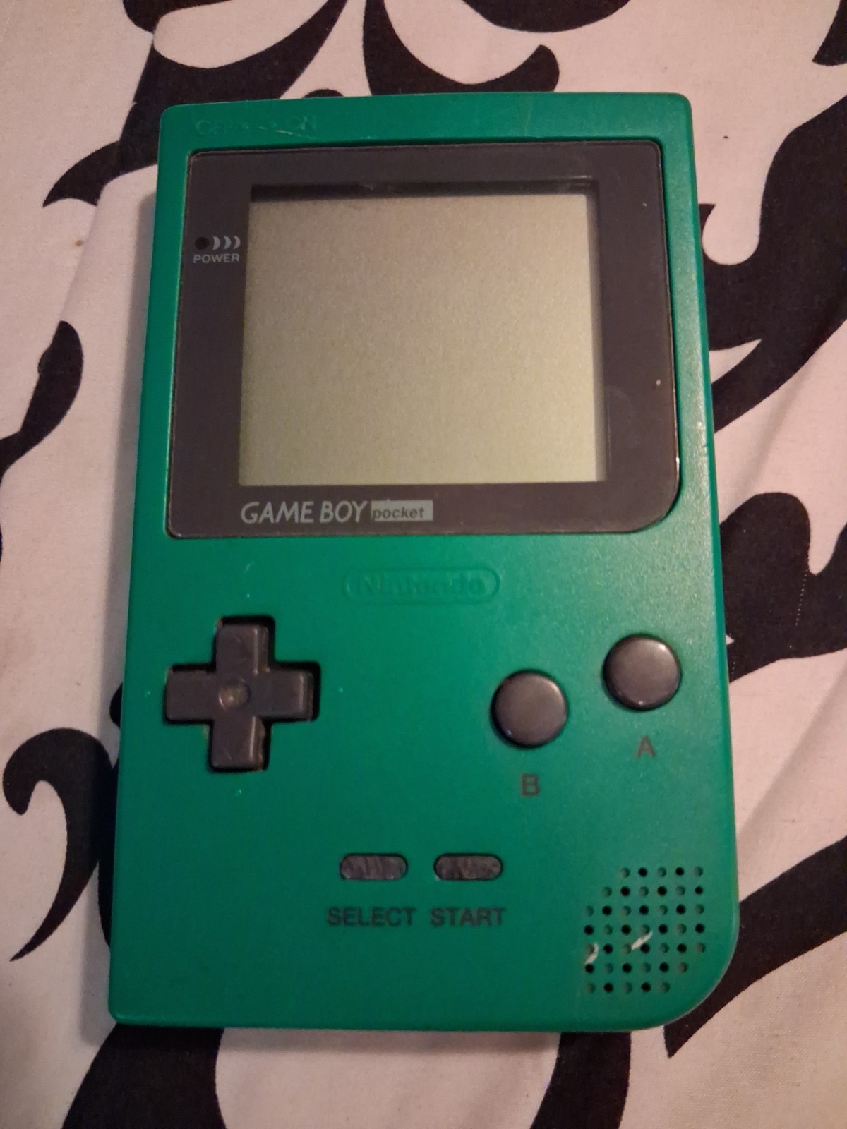 Nintendo GameBoy Pocket – Green, DOES NOT WORK No Battery Cover Parts Or Repair