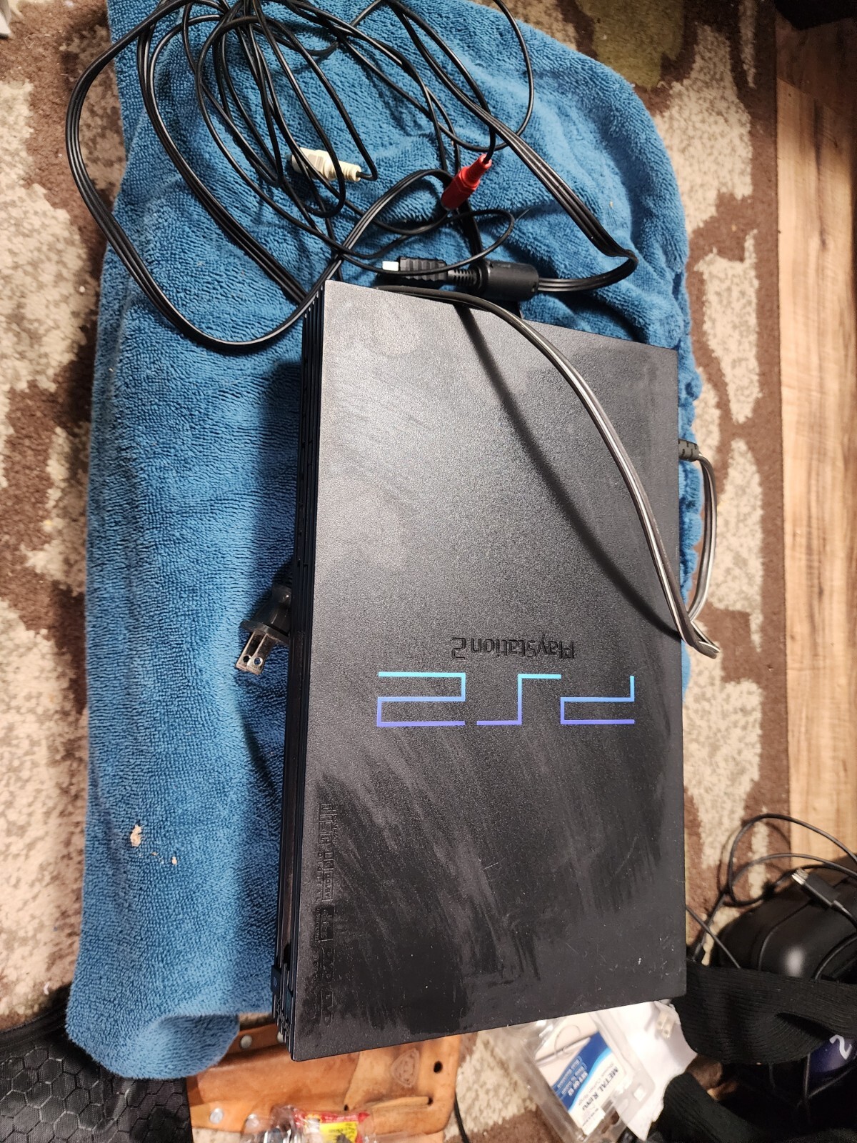 Sony PlayStation PS2 Fat Console SCPH-30001 & cables