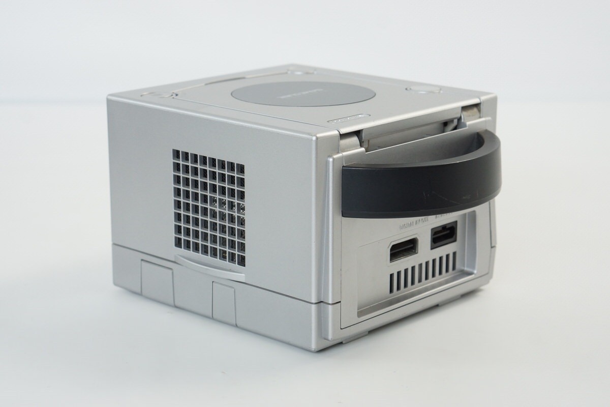 GameCube Silver Console System Boxed DOL-001 JP For Japan Game CD DNM10199731