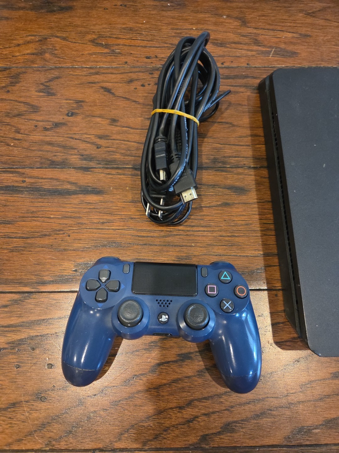 Sony PS4 Slim 1TB CUH-2115B Console + 4 Games And Controller Cords – Tested