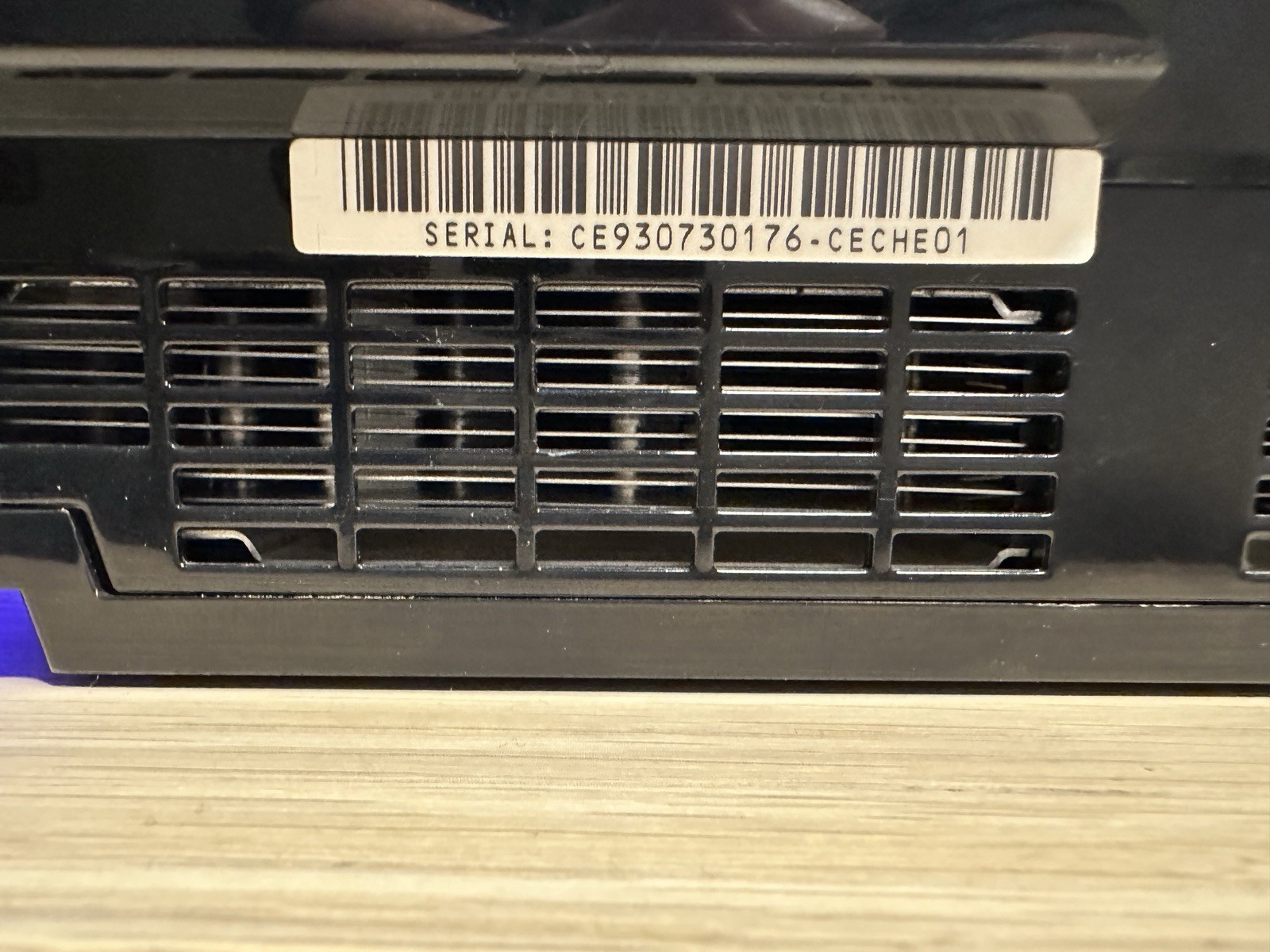 PlayStation 3 PS3 80GB (CECHE01) Backwards Compatible – Turns On And Reads Discs