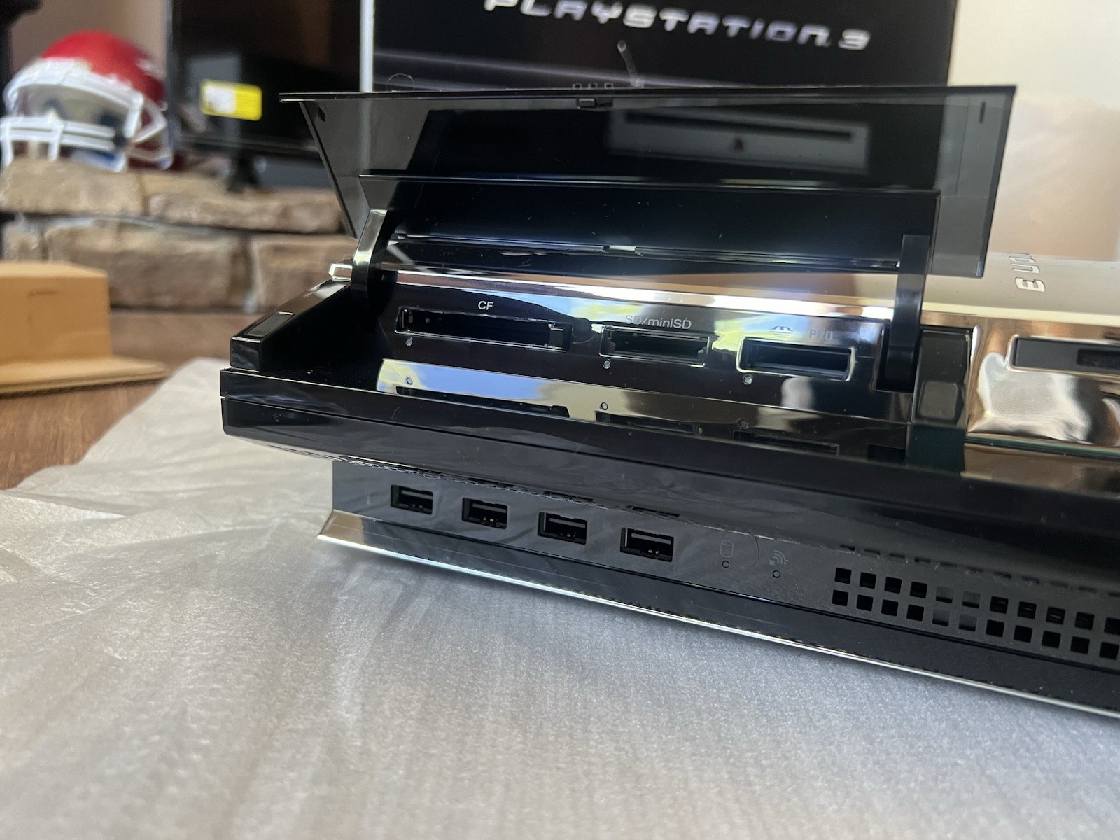 Sony PlayStation 3 PS3 Backwards Compatible Console Retail Display CECHA01 MINT