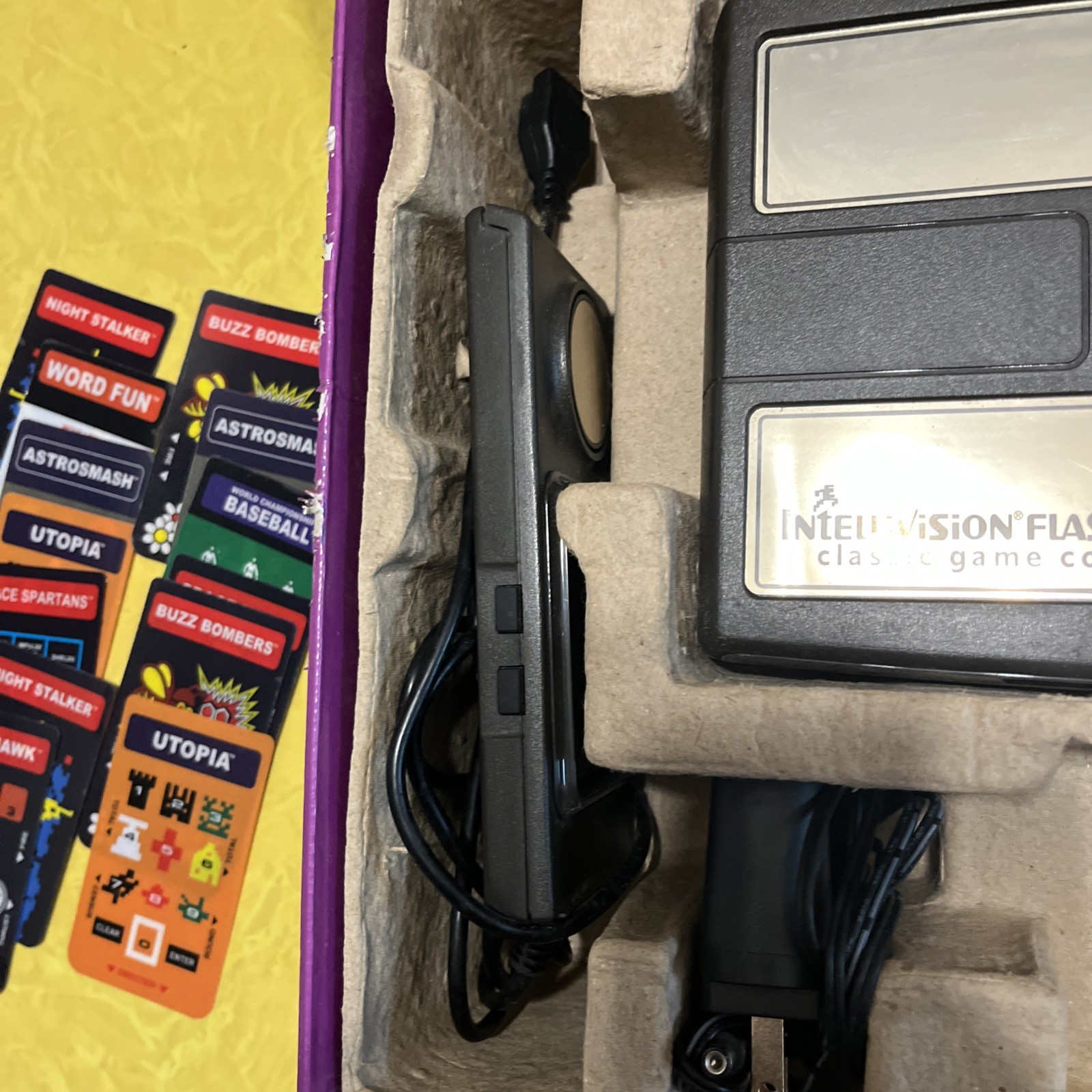 INTELLIVISION Flashback Classic Console 61 Games With Box. Tested.