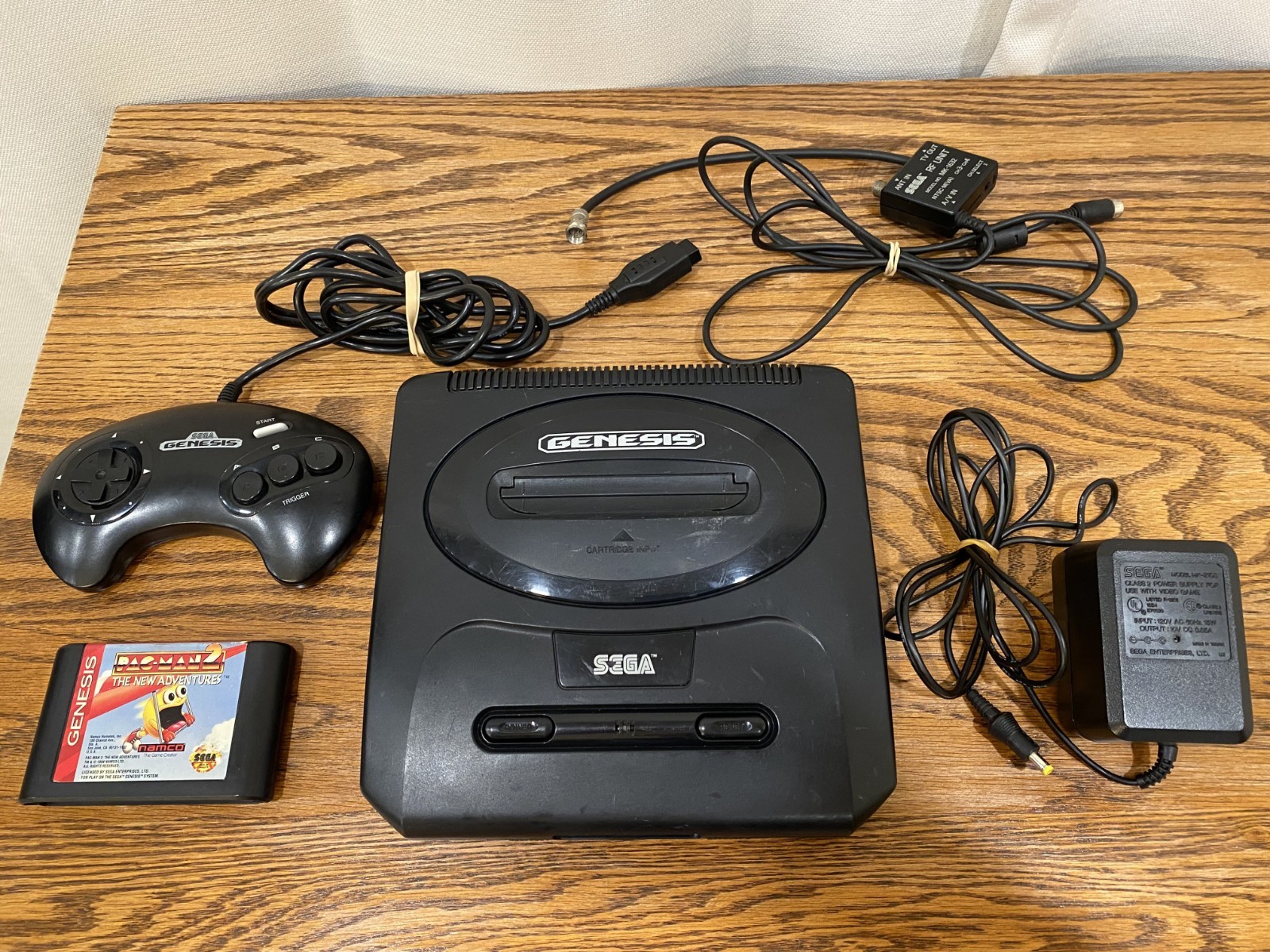 SEGA Genesis Model 2 II Console MK-1631 ALL OEM Bundle Controller Cords TESTED