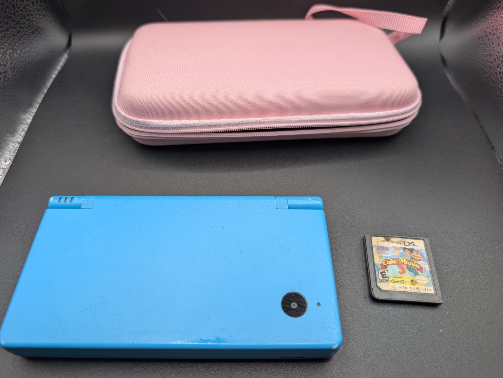 Nintendo DSi Handheld Game Console TWL-001 Blue Tested & Working w/Game and Case
