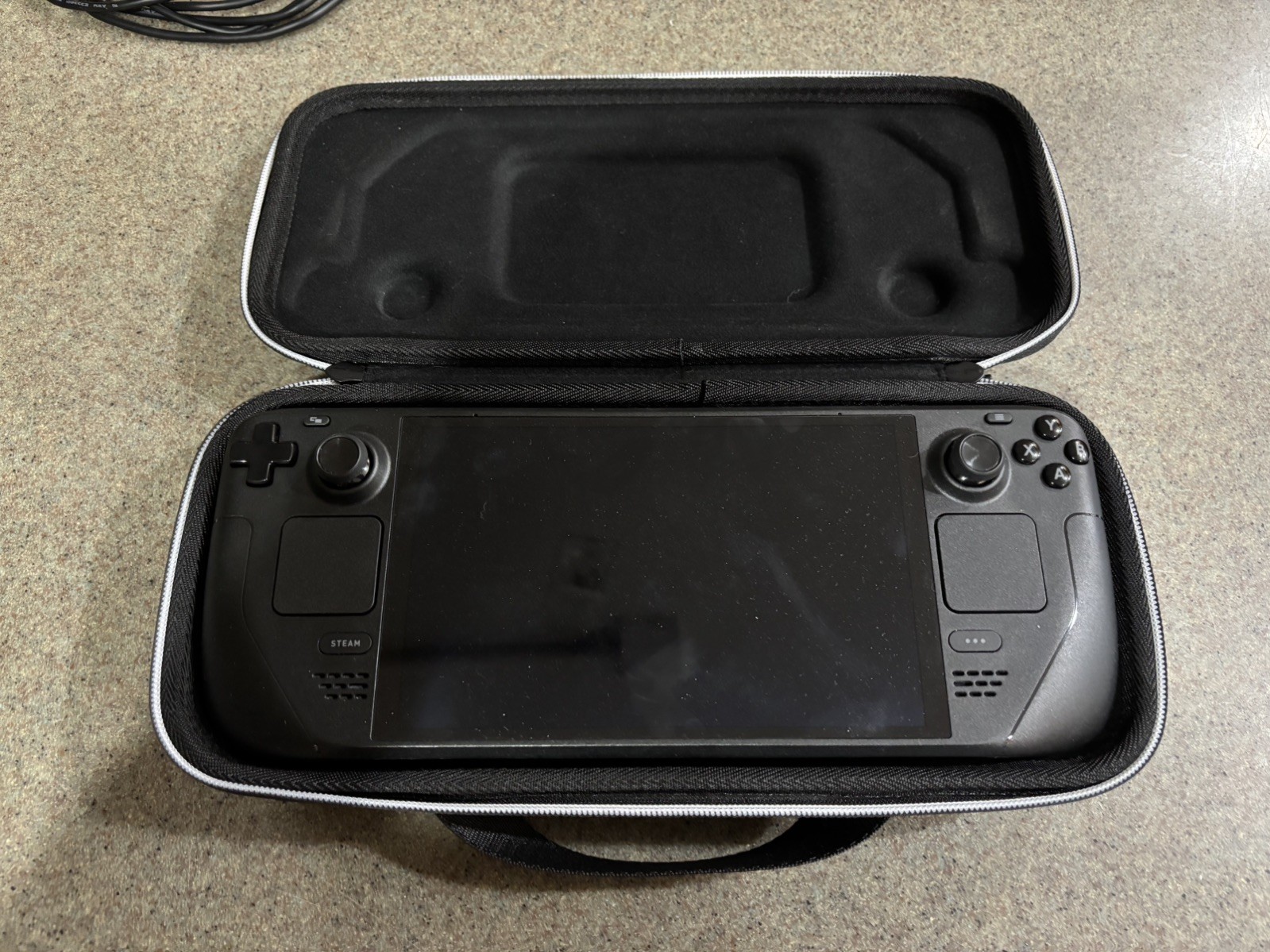 Valve Steam Deck OLED 512GB w/ Original Charger, Case & Dock – Great Condition!