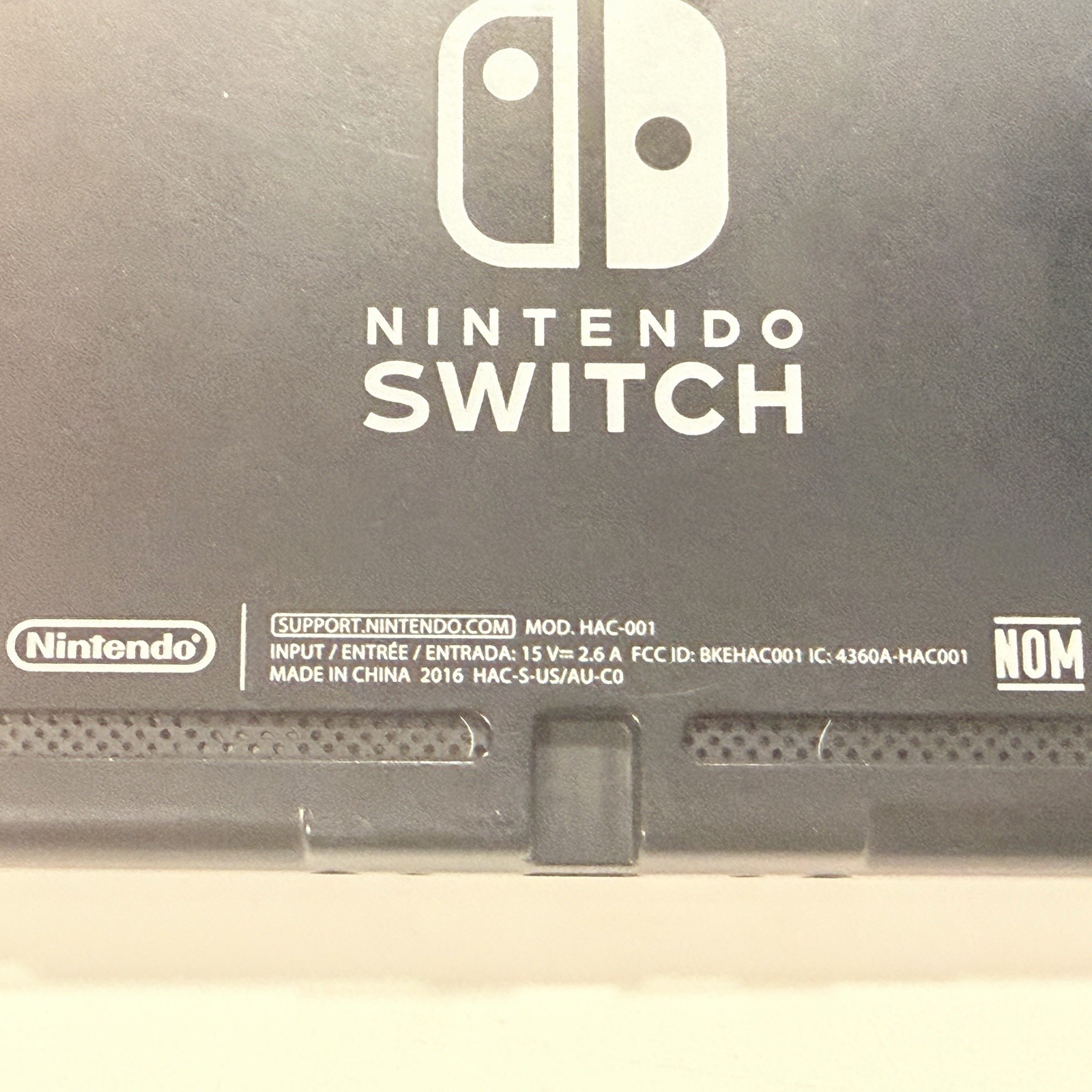 Nintendo Switch Console Neon Blue/Red Joy-Con Lot Won’t Charge Parts Only