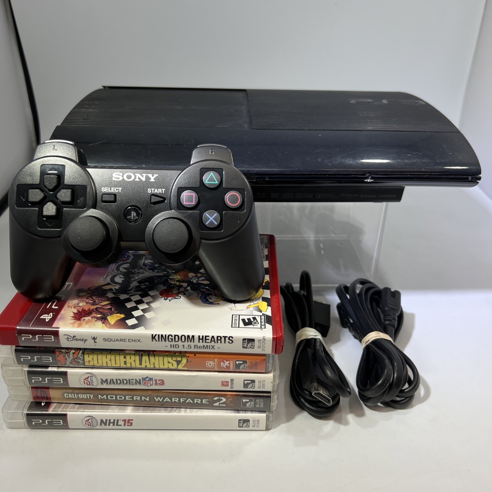 Playstation 3 Super Slim 250GB Bundle Lot Controller, Cables, 5 Games PS3 #ML12
