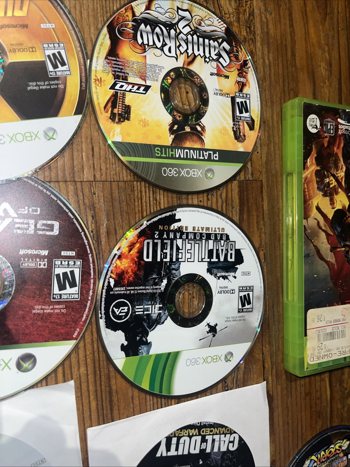 Xbox 360 60gb White Console bundle w/ games & Cords