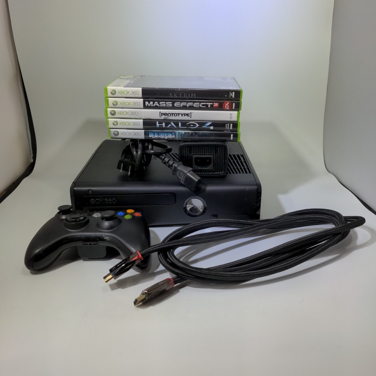 Xbox 360 S Slim 4GB Console Bundle Controller Lot Of 5 Games #ML 2