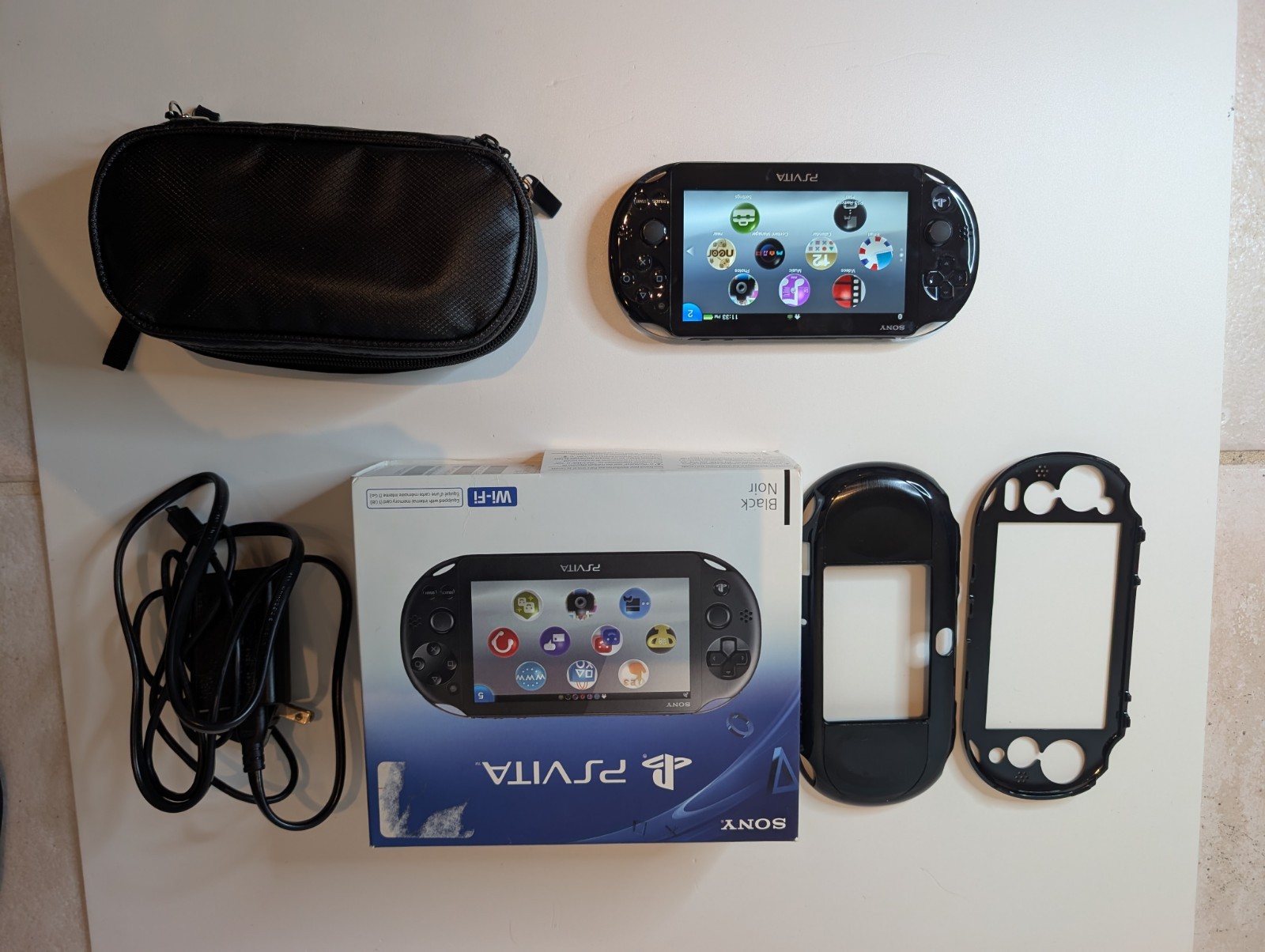 Sony PS Vita Slim PCH-2001 Black Bundle Box Charger Case Tested Working