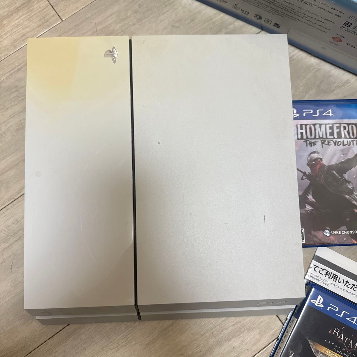 [Bonus] PS4 500GB Console + Controller + 4 Software.Tested from Japan