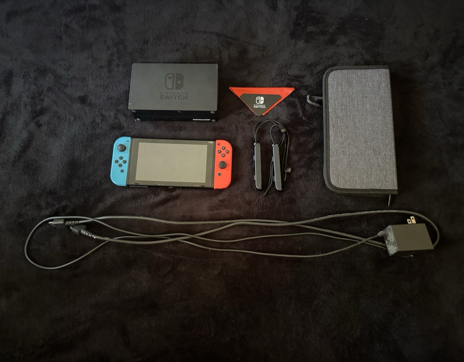 Nintendo Switch V1 Bundle (possible dock issue)