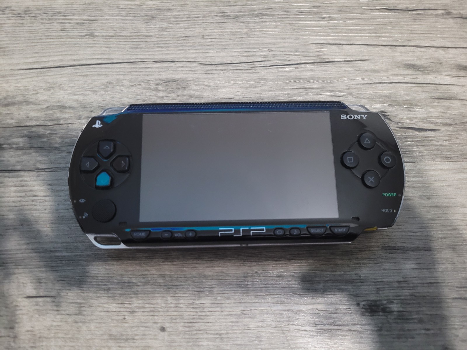 READ*Sony PSP-1001 Black Handheld Console Only – Works – No Battery or Charger