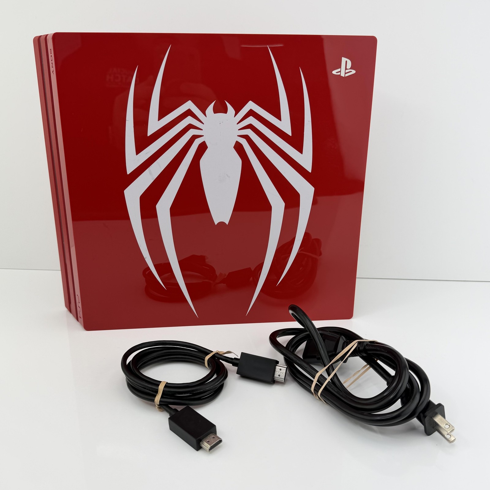 Sony PlayStation 4 Pro CUH-7115B Spider-Man Limited Edition Console Red W Cables