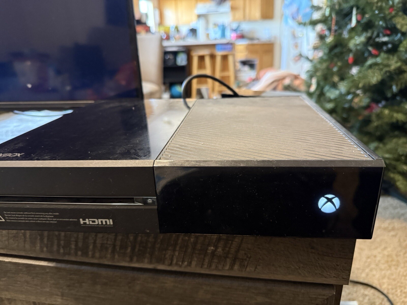 Microsoft Xbox One with Kinect 500GB Black Console bundle