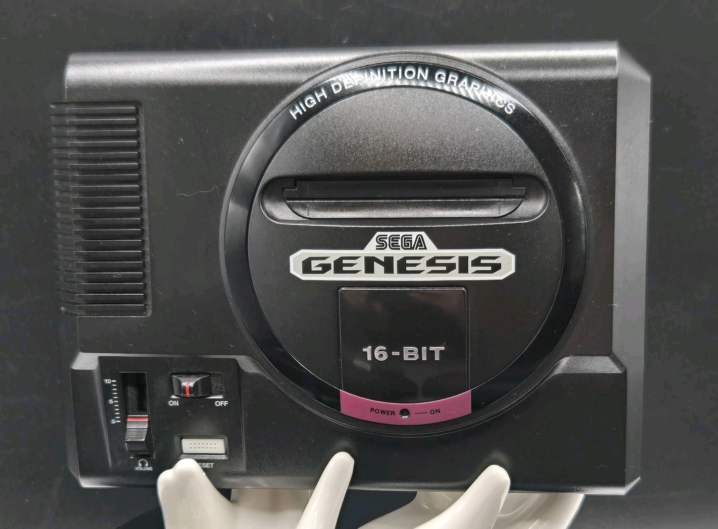 J4 Sega Genesis Mini Classic Console 16 Bit MK-16000/2 Controllers/USB/HDMI •EUC