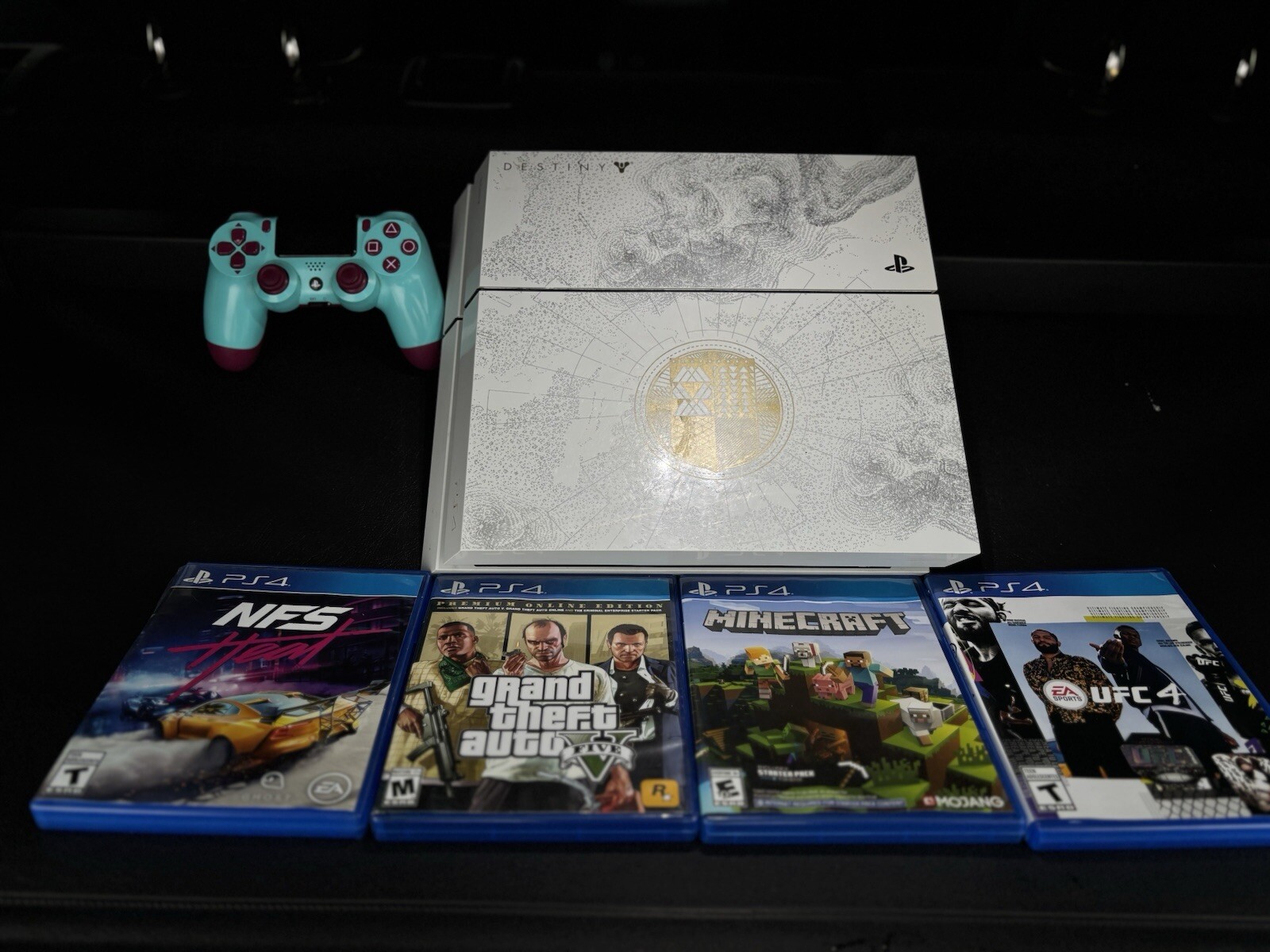 Used PlayStation 4 Destiny Edition + Games + Controller + HDMI Cord