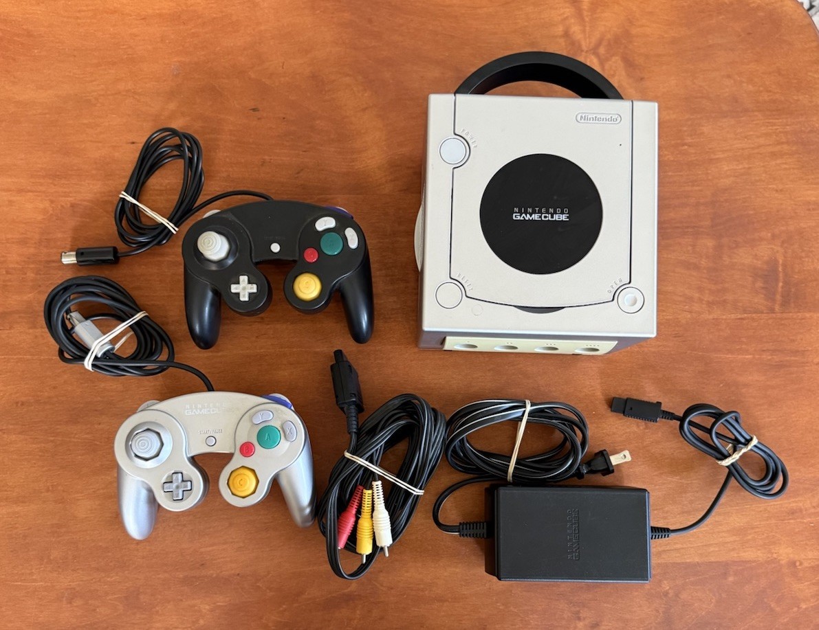 Nintendo GameCube Platinum Console Bundle w/ 2 Controllers – Tested & Ships Fast