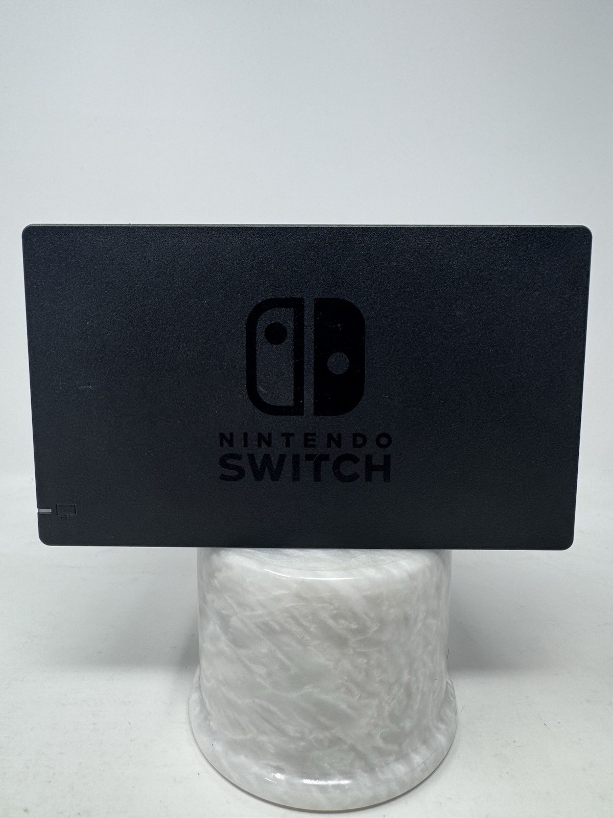 Nintendo Switch HAC-001 Bundle w/ Dock Joycons Charger Two Games Carrying Case