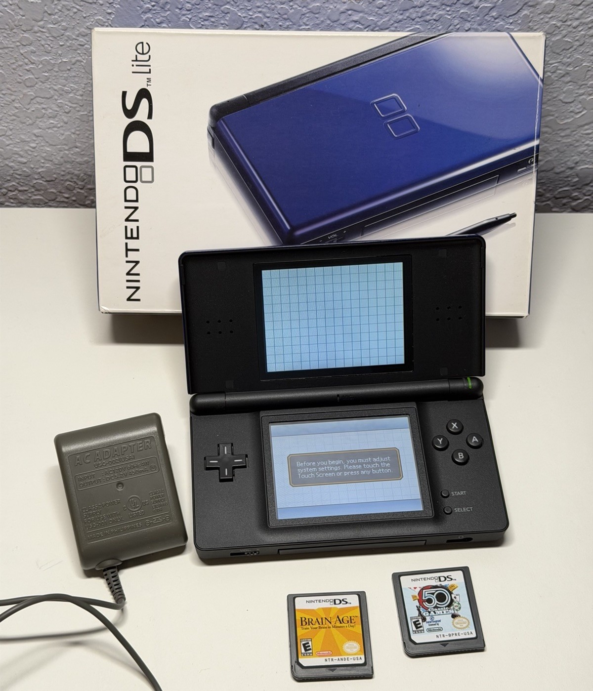Nintendo DS Lite Cobalt Blue & Black System in Box w/Charger Excellent Mint!