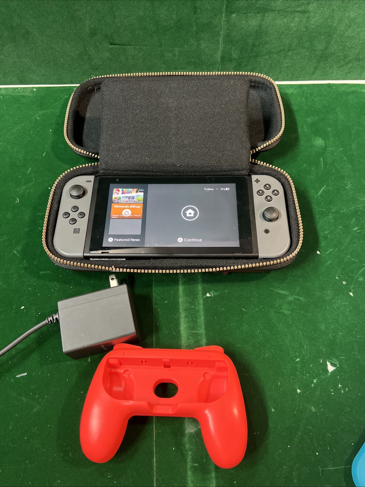 Nintendo Switch HAC-001 32GB Console with Gray Joy‑Con Case Controller 64GB