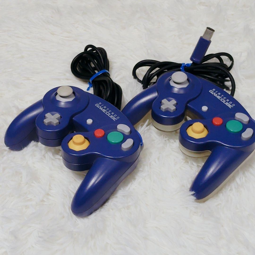 Nintendo GameCube Violet Console Bundle with 2 Controllers NTSC-J