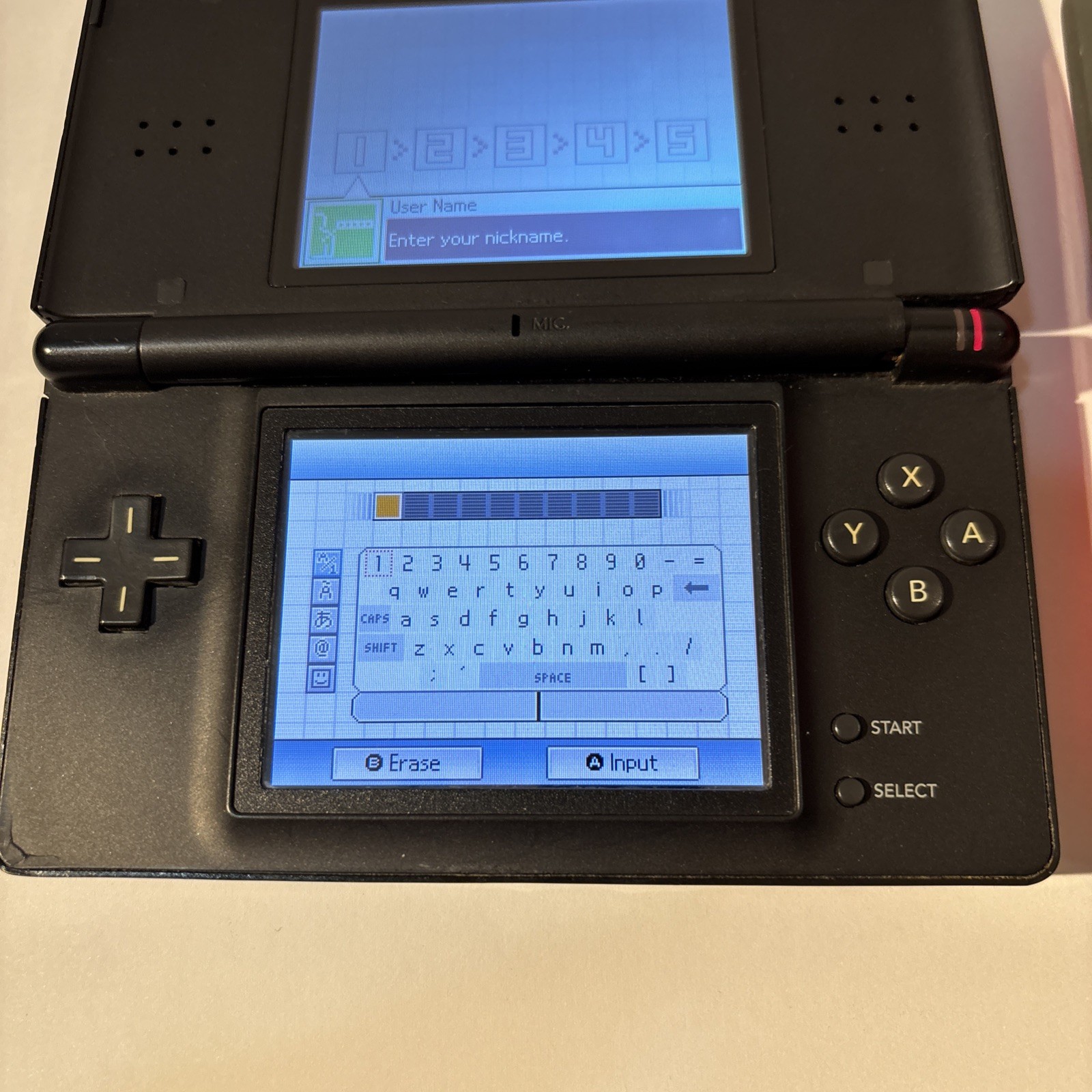 NINTENDO DS LITE CONSOLE LOT 6 GAMES SUPER MARIO BROS. NAMCO MUSEUM SMACK DOWN!