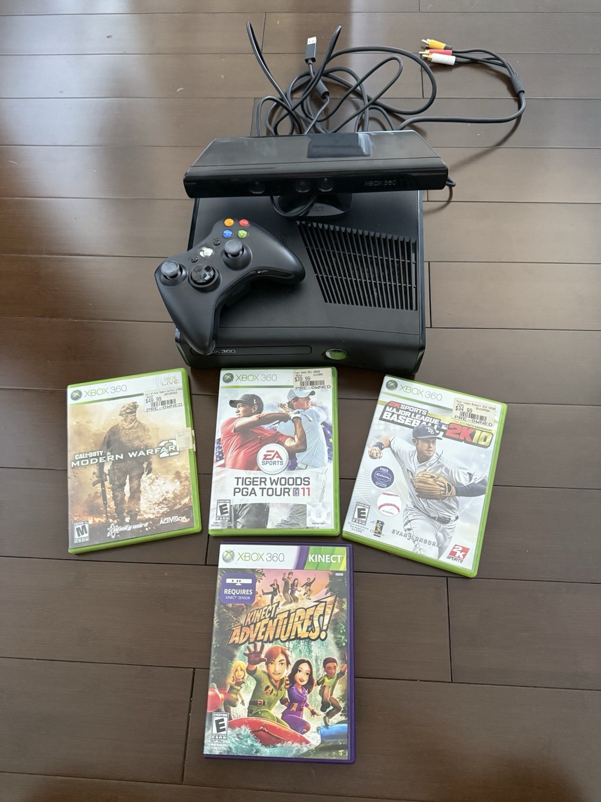 Microsoft Xbox 360 S 250GB Black (1439) Bundle w/ Kinect, Controller, 4 Games