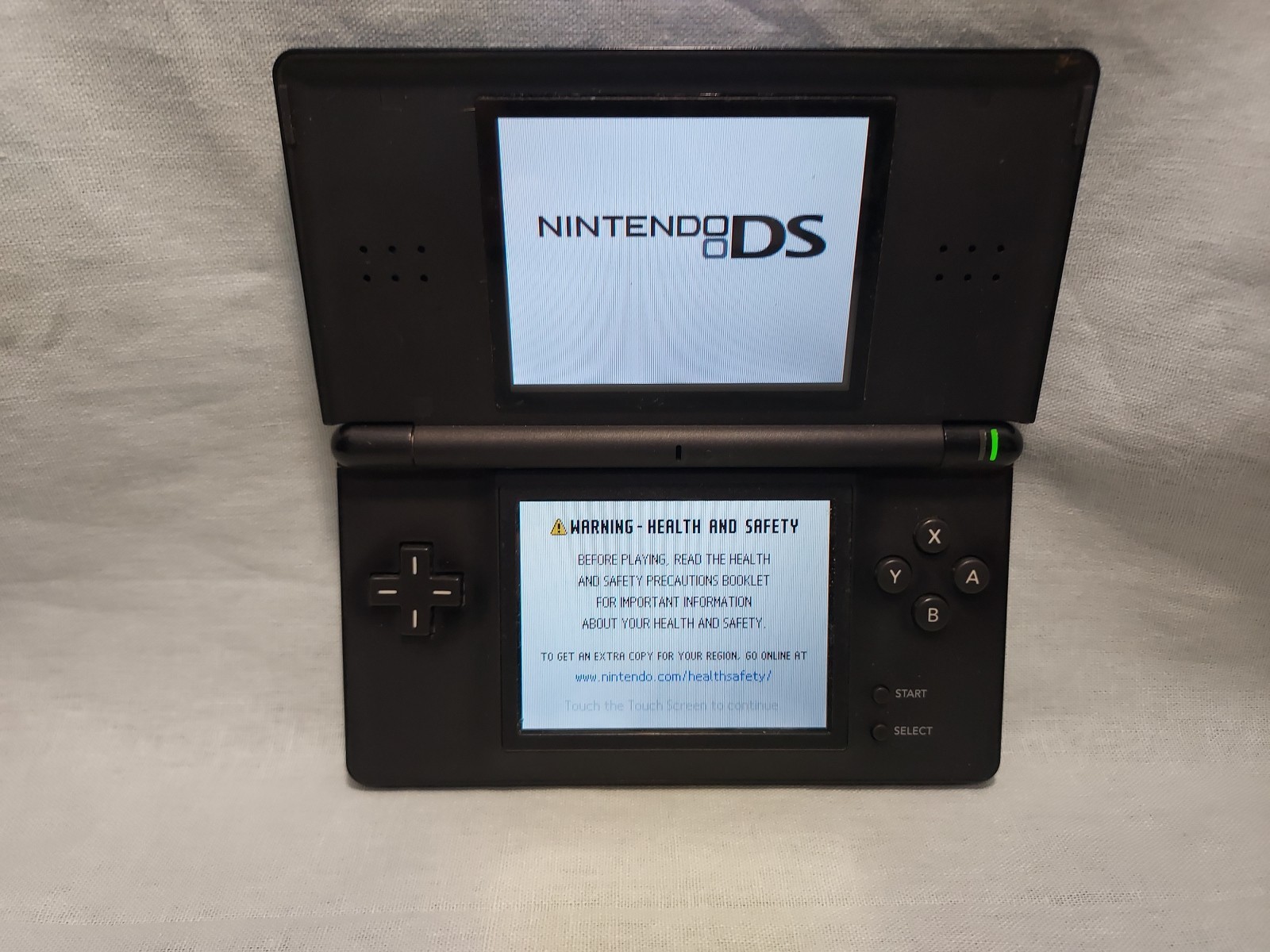 Nintendo DS Lite Handheld System – Onyx Black W/Stylus & Slot 2 Cover