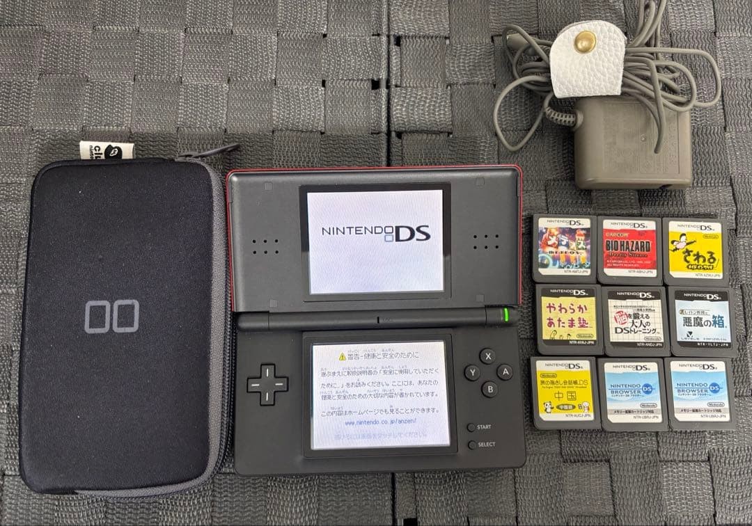 Excellent Condition DS Lite Crimson Red Limited Pouch 9 Games No Box or Manual