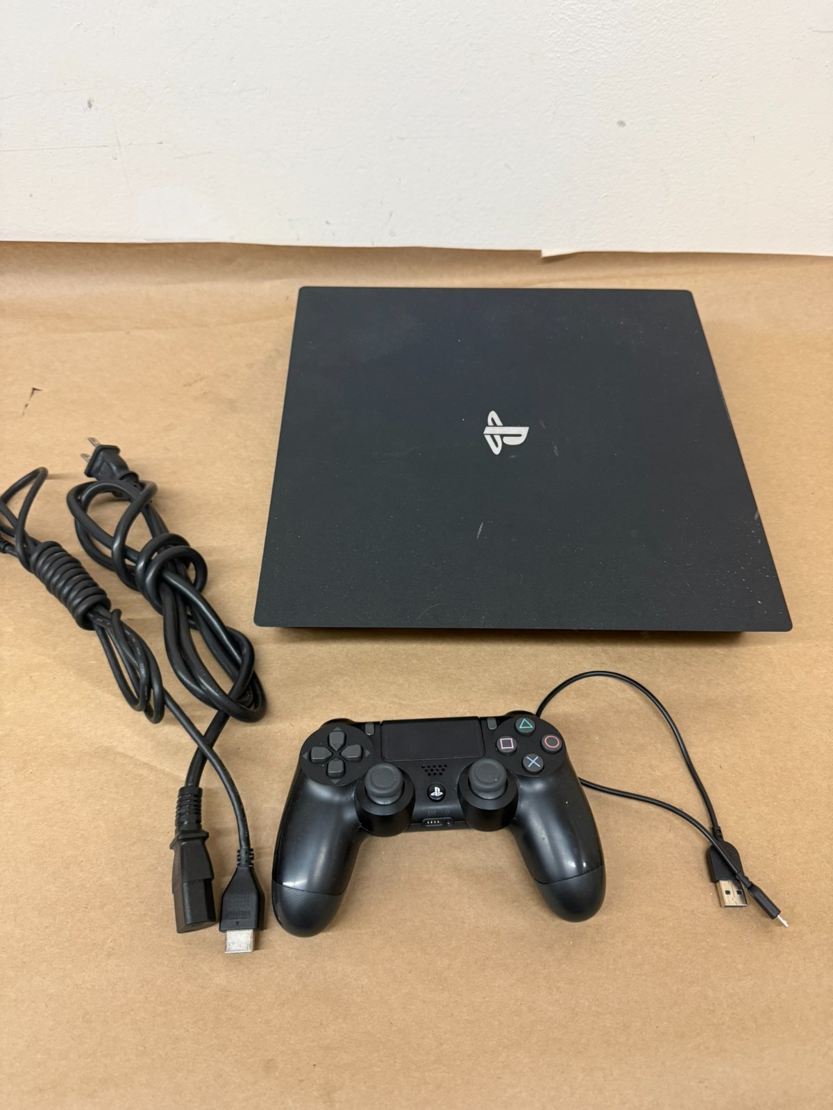 Sony PlayStation 4 Pro 1TB Console – Black w/ Controller & Cords CUH-7015B