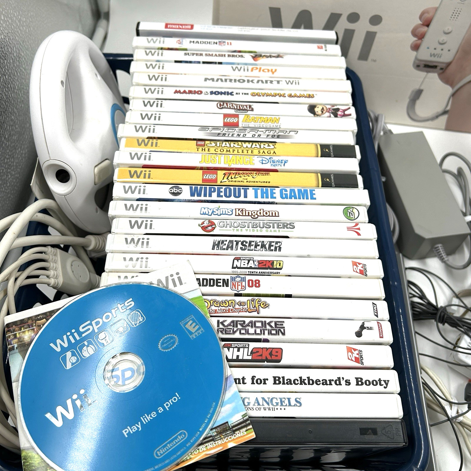 Huge Nintendo Wii Console Bundle RVL-101 2 Controllers 23 Games Mario With Box