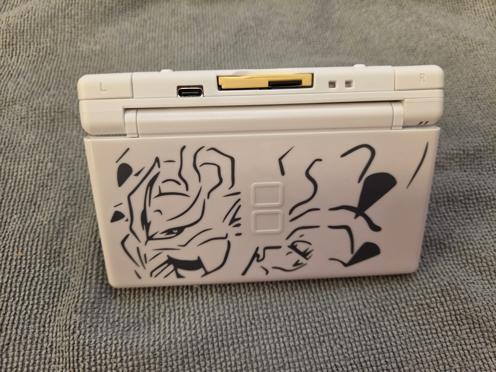 NDS Lite – USB-C Charging – Giratina + eXtremeRate Shell – New Battery