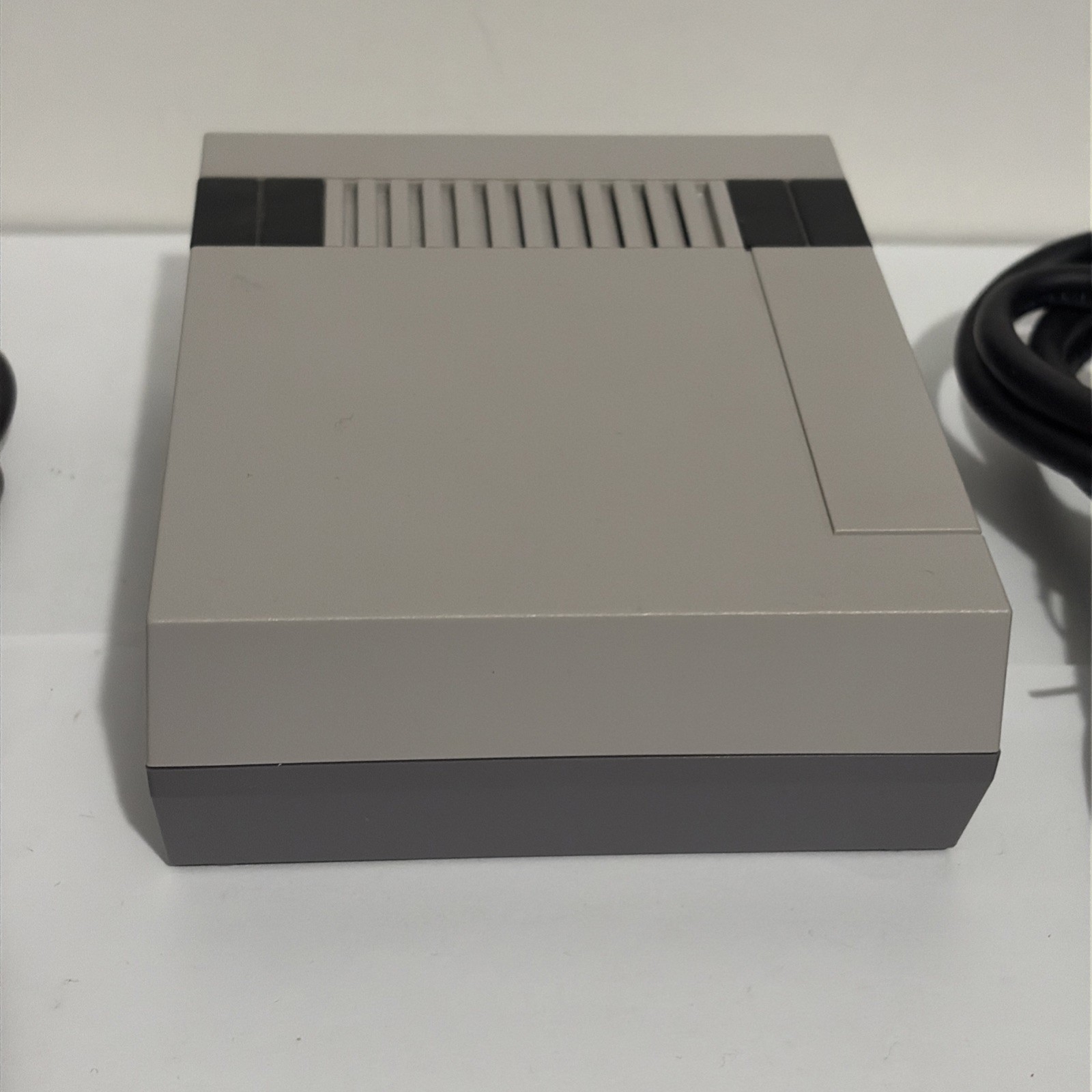Nintendo Entertainment System NES Classic Edition Model CLV-001 Mini Console OEM