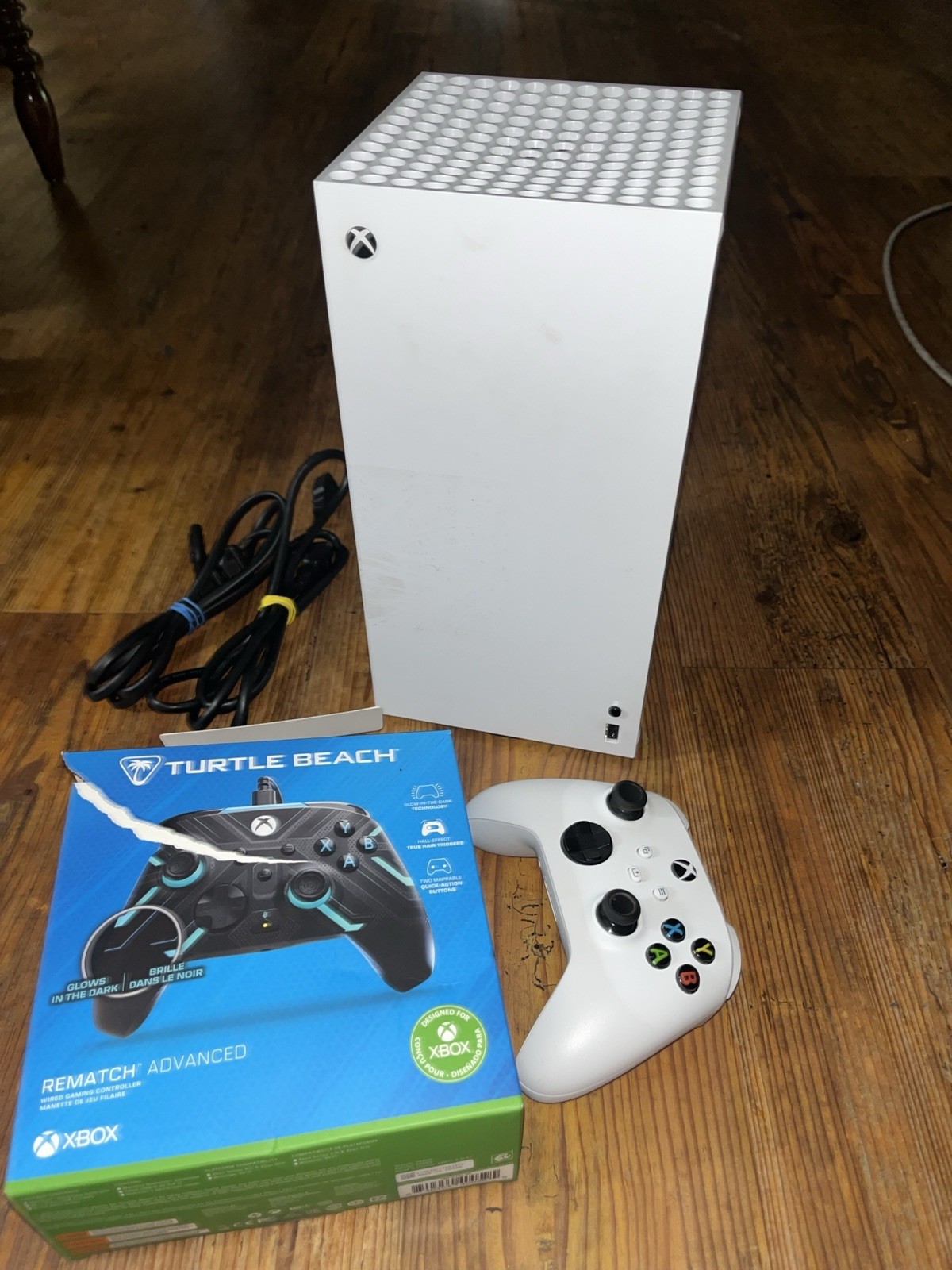 Microsoft Xbox Series X 1TB White Model 1882 w/ 2 Controllers