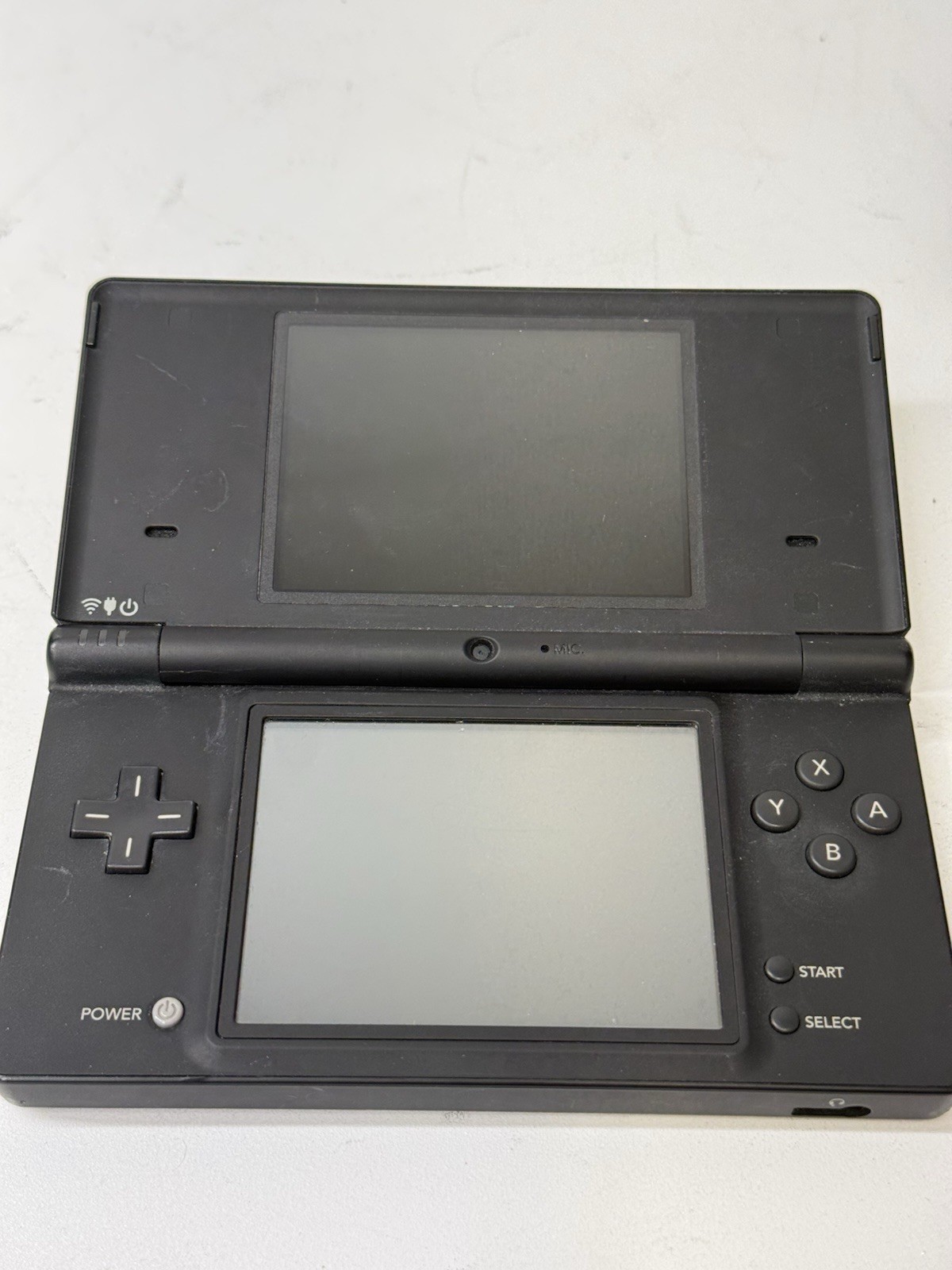 BROKEN – FOR PARTS OR REPAIR Nintendo DSi Black Handheld Game Console TWL-001
