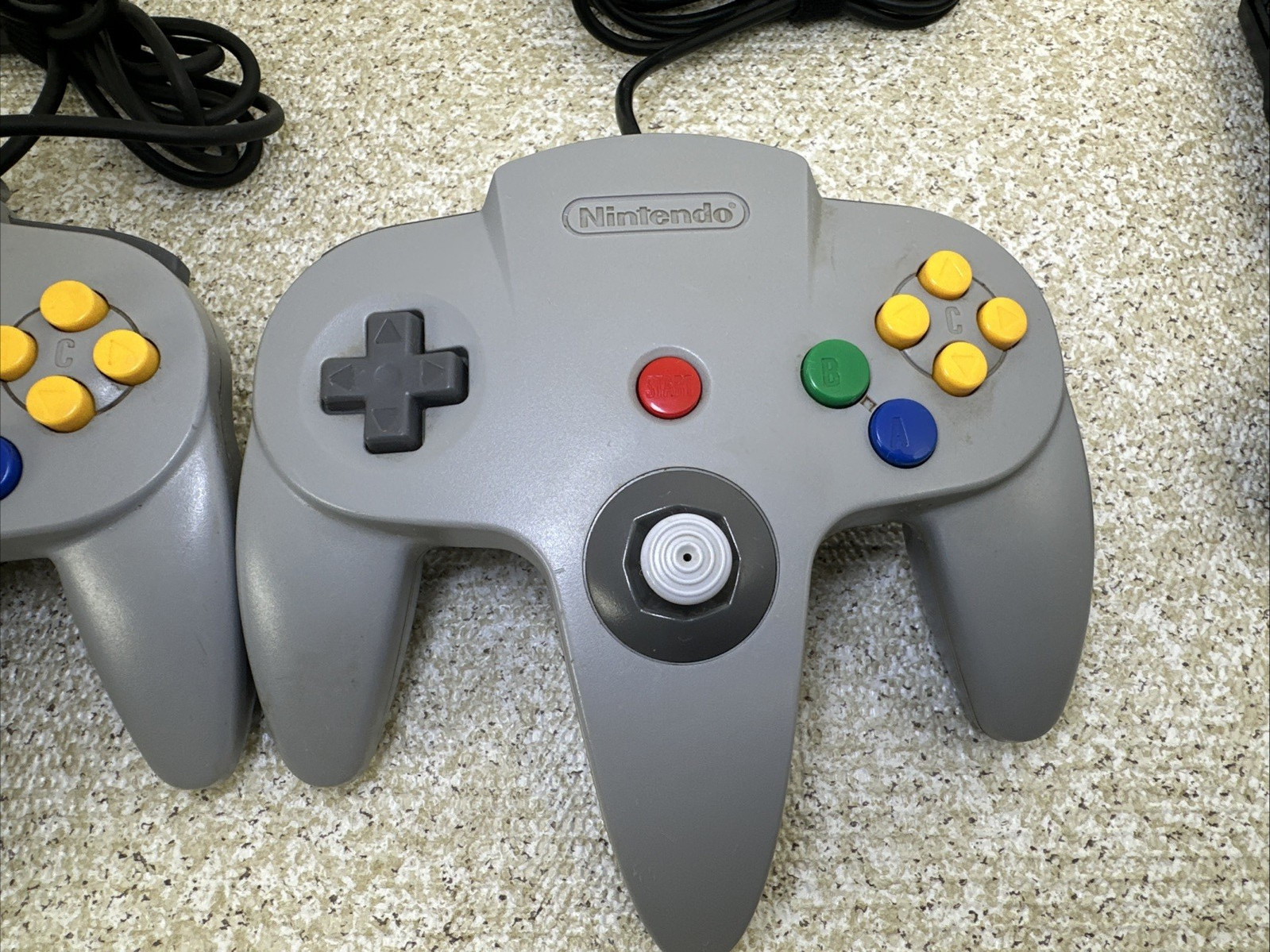 Nintendo 64 Console BUNDLE W/2 Controllers, Jumper Pak, 2 Games & Cords Tested